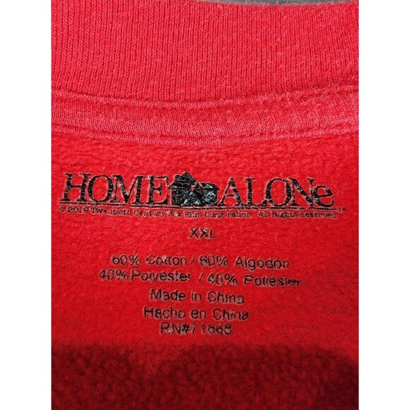 Home Alone “Merry Christmas Ya Filthy Animal” Red Cropped Sweatshirt XXL Women’s - Picture 3 of 10